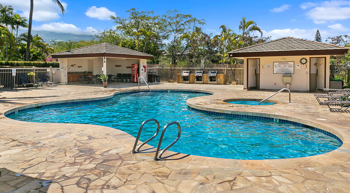Outdoor pool, hot tub, sun deck, outdoor pavillion, and barbecues.