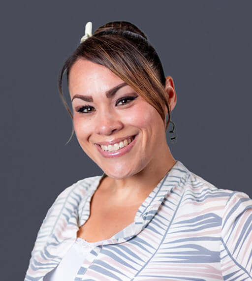 sarina_512X571.jpg