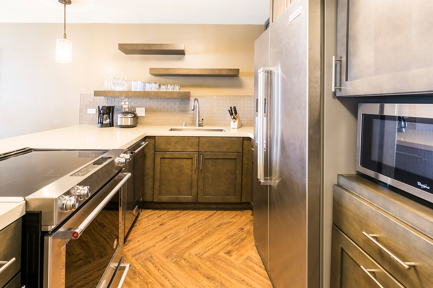 2-Bedroom Oceanfront Kitchen