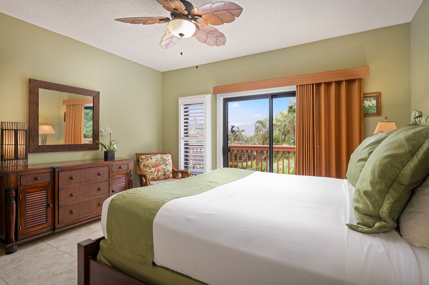 2 Bedroom 2 Bath Private Home