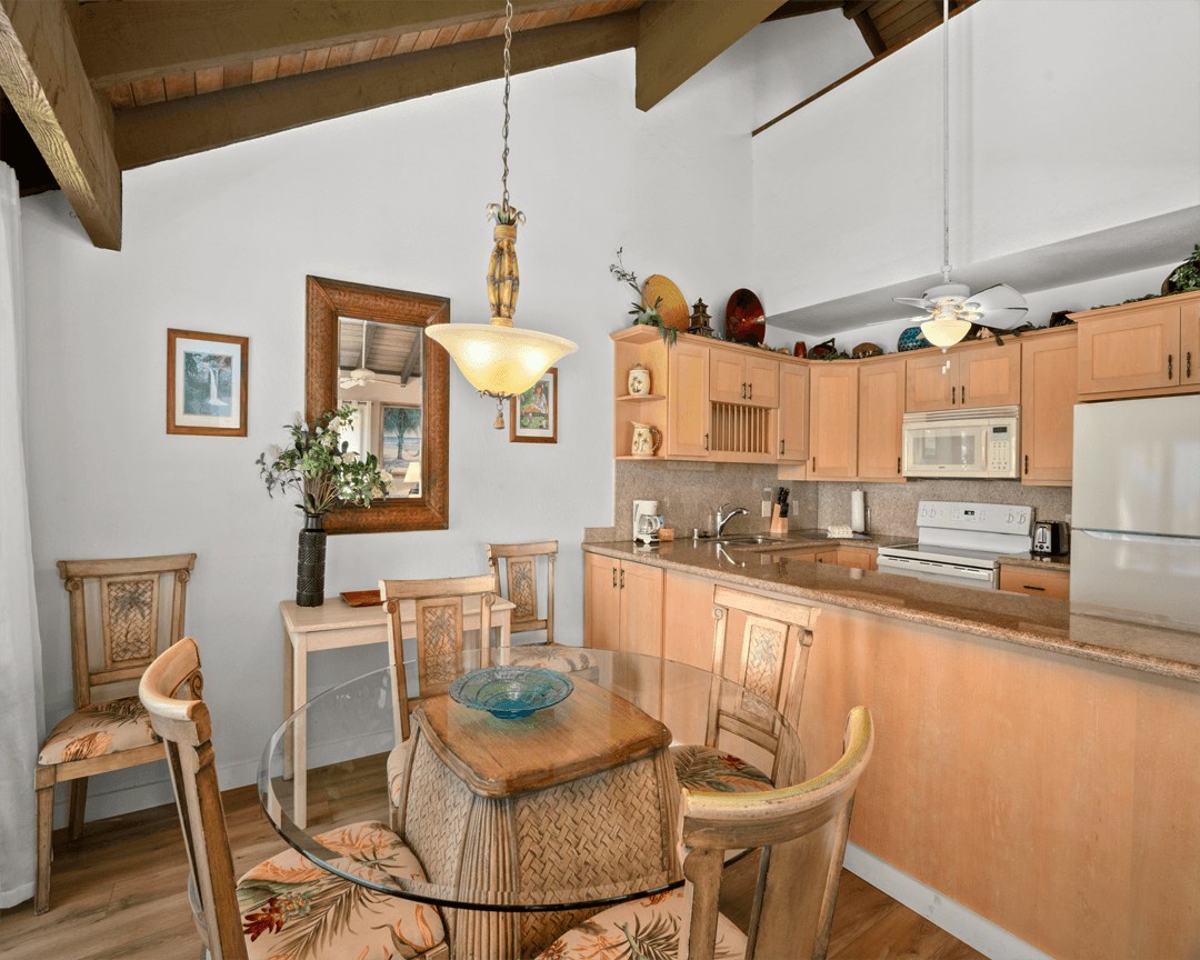 Full kitchen and dining area.