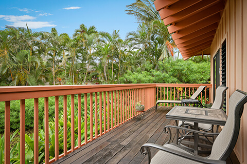 Balcony with seats